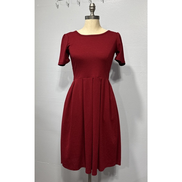 Lularoe Women's Dress Sz XS Fit & Flare Red Pleated Pockets Stylish Short Sleeve - Picture 1 of 12